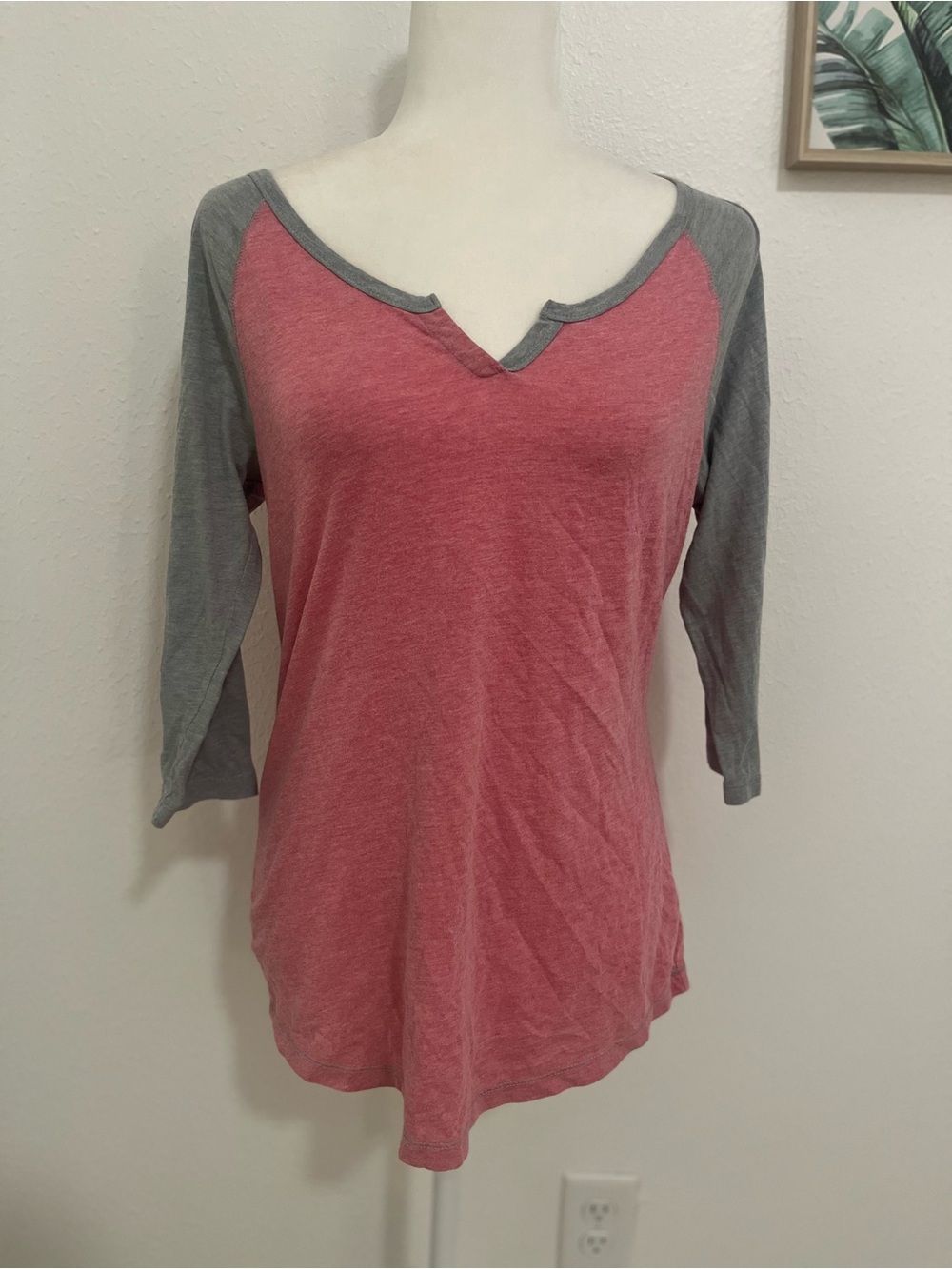 Pink/Grey - Women’s 3/4 Raglan Tee
